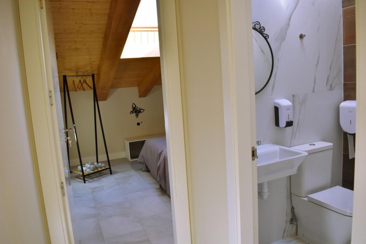 Albergue Hosting Duero Pesquera de Duero Luaran gambar