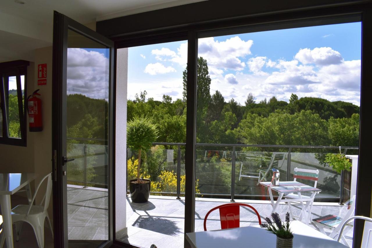 Albergue Hosting Duero Pesquera de Duero Luaran gambar
